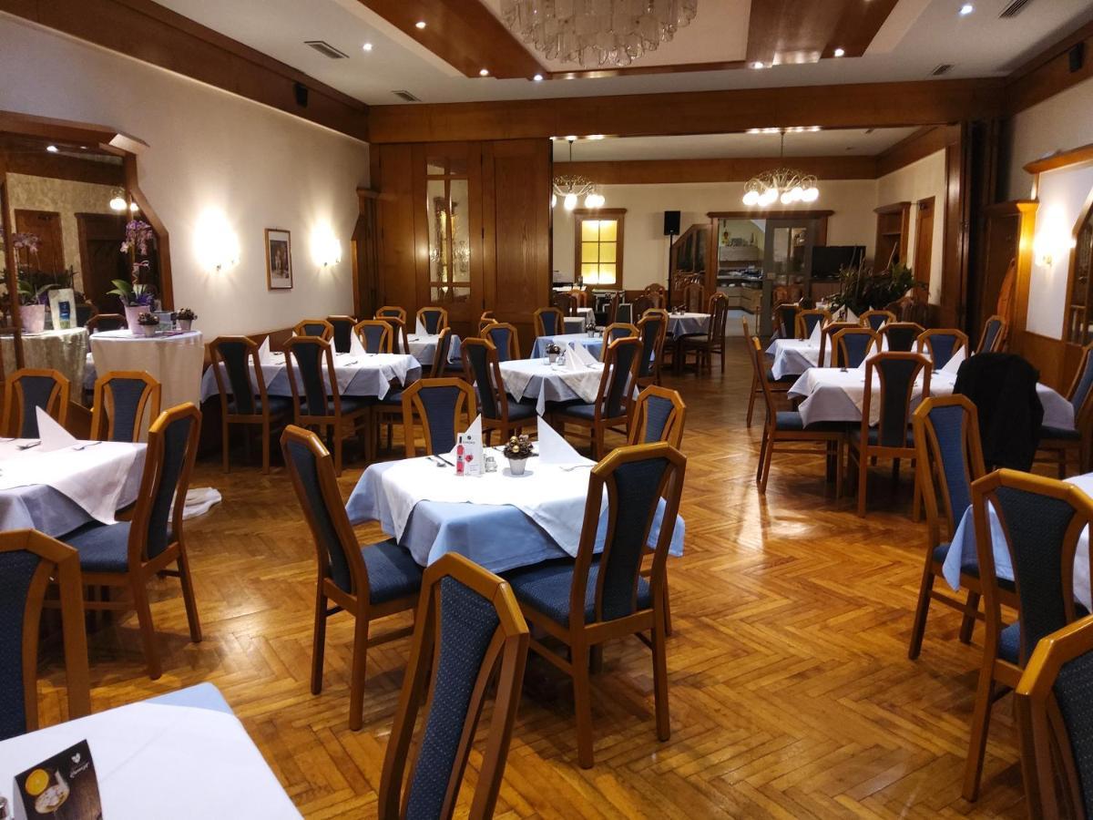 Hotel-Gasthof-Fleischerei - Zur Alten Post Schwanberg Екстериор снимка