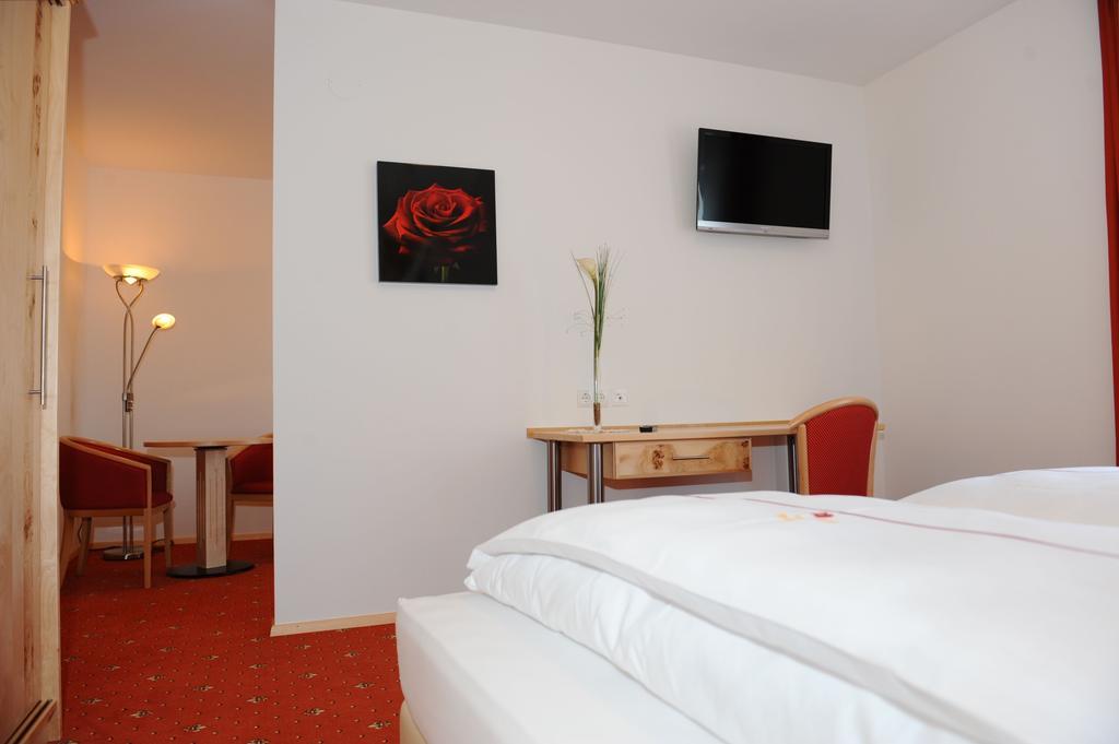 Hotel-Gasthof-Fleischerei - Zur Alten Post Schwanberg Екстериор снимка