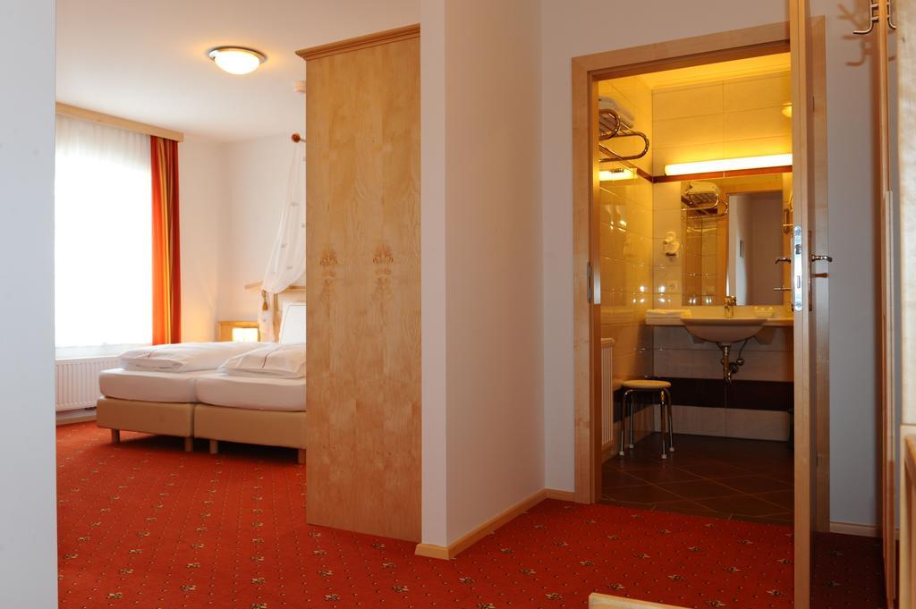 Hotel-Gasthof-Fleischerei - Zur Alten Post Schwanberg Екстериор снимка