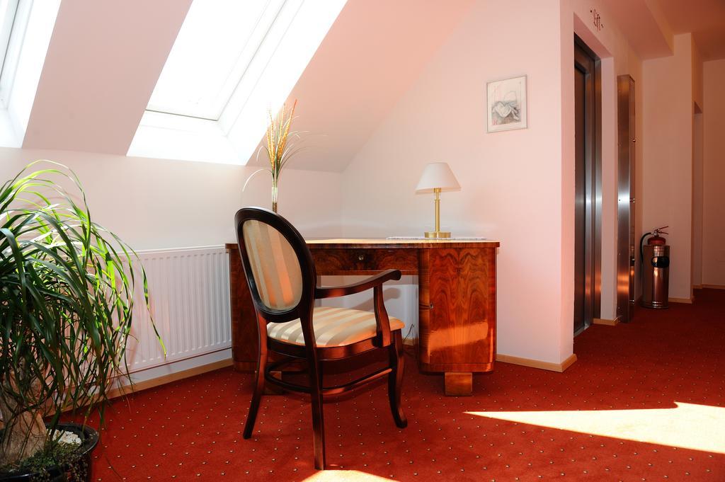 Hotel-Gasthof-Fleischerei - Zur Alten Post Schwanberg Екстериор снимка